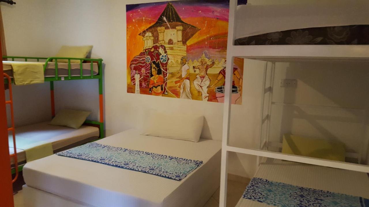 The Backpack Hub At Weligama Hostel Екстериор снимка